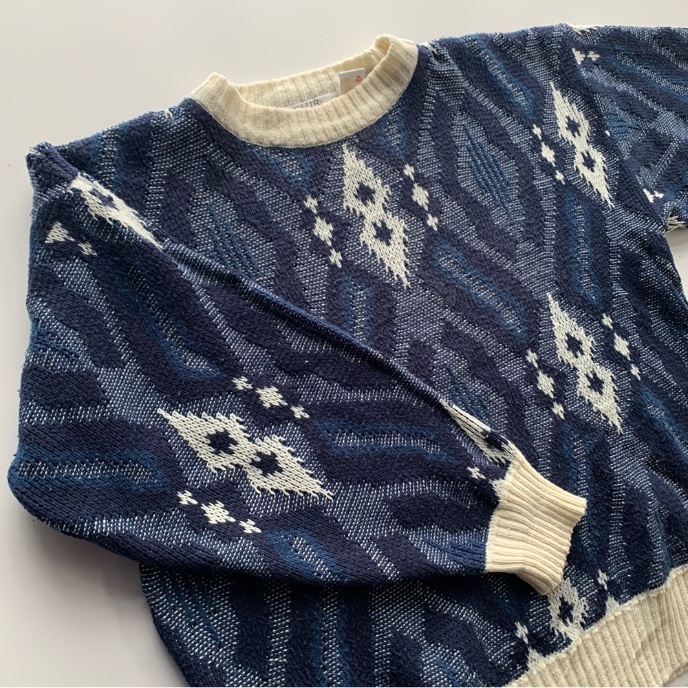 Vintage Grandpa sweater size L - fits smaller